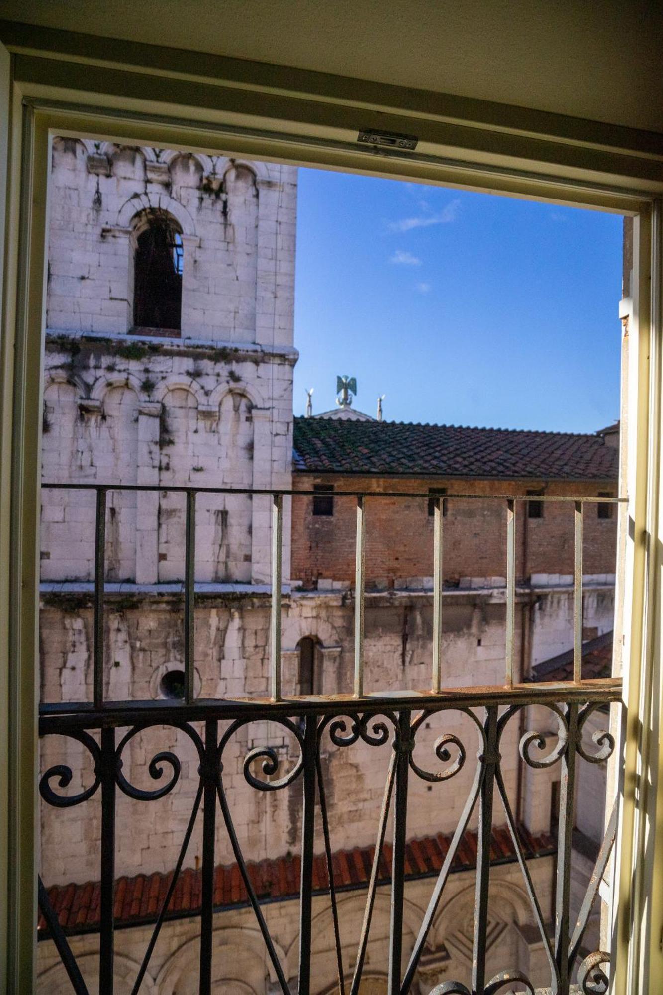 Palazzo Rocchi - Residenza D'Epoca Panzió Lucca Kültér fotó