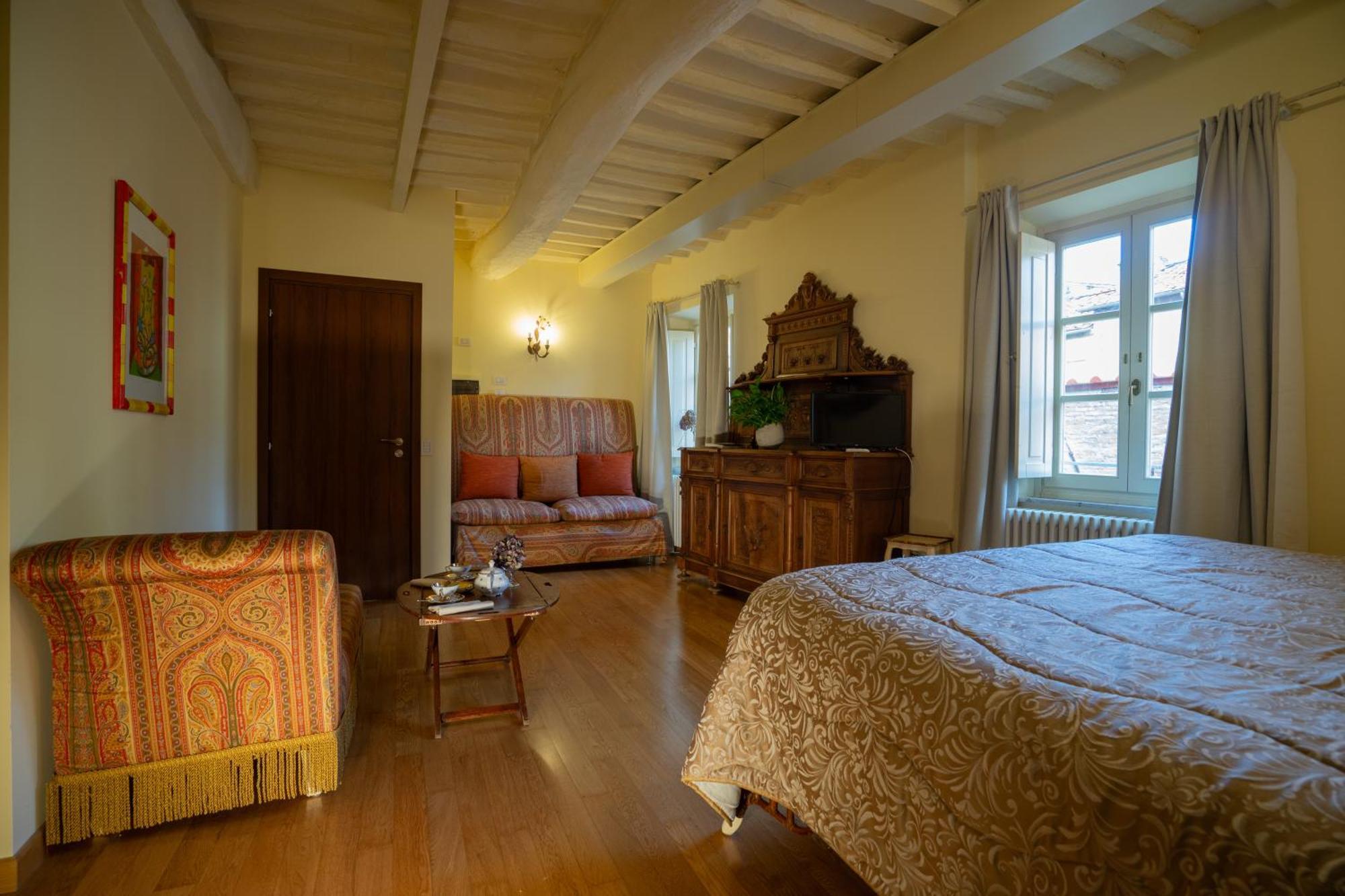 Palazzo Rocchi - Residenza D'Epoca Panzió Lucca Kültér fotó