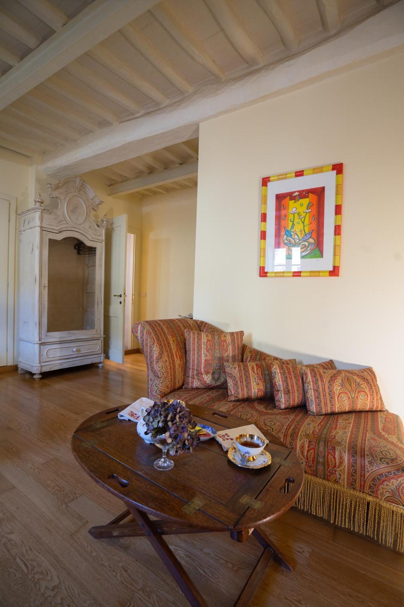 Palazzo Rocchi - Residenza D'Epoca Panzió Lucca Kültér fotó