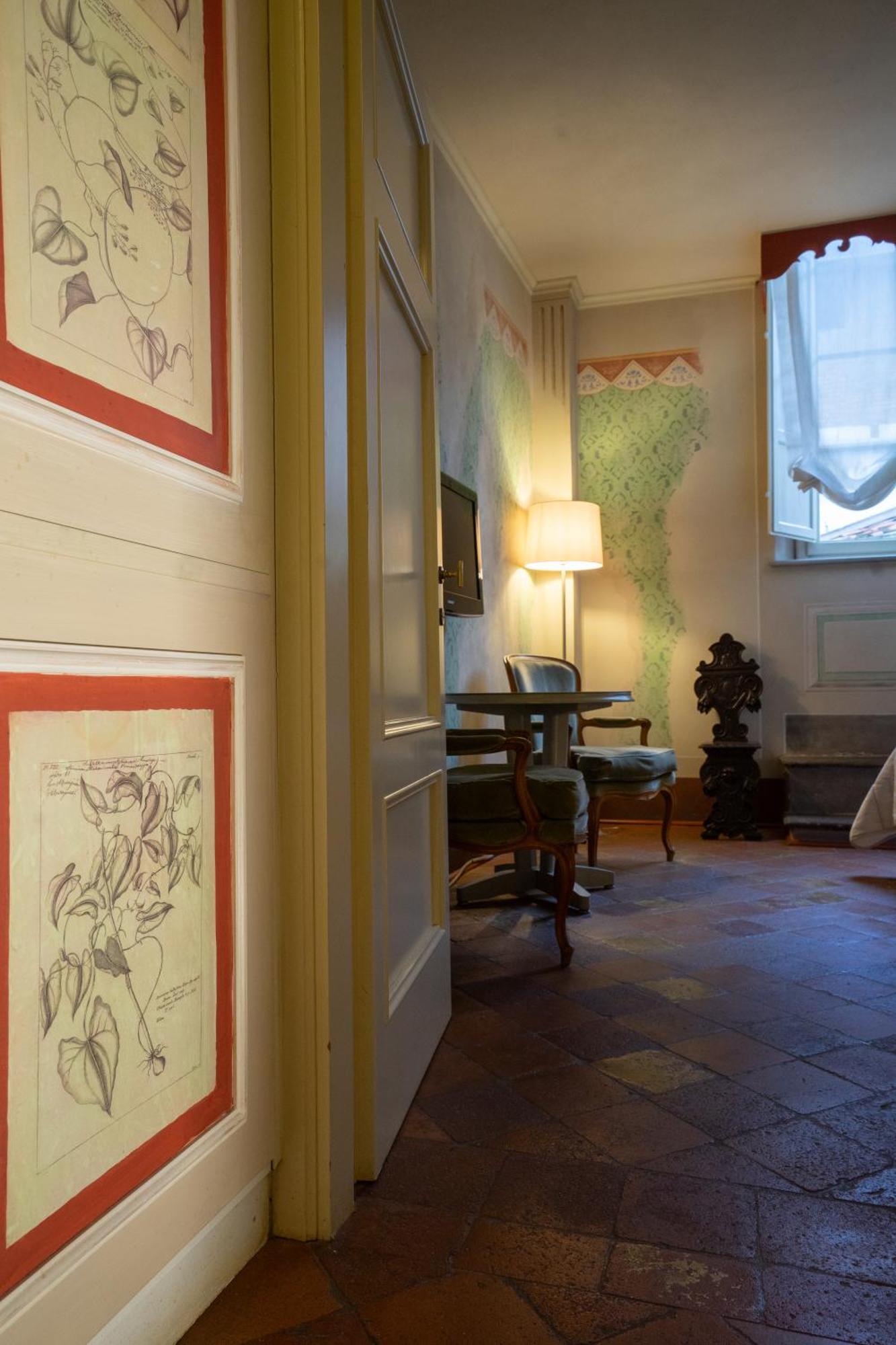 Palazzo Rocchi - Residenza D'Epoca Panzió Lucca Kültér fotó