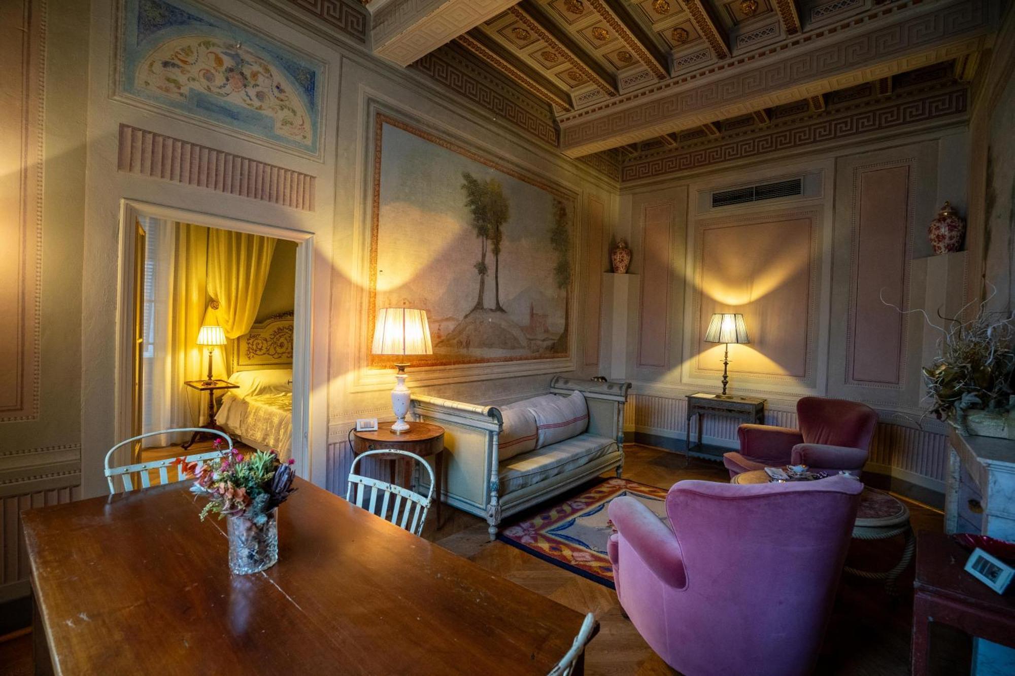 Palazzo Rocchi - Residenza D'Epoca Panzió Lucca Kültér fotó