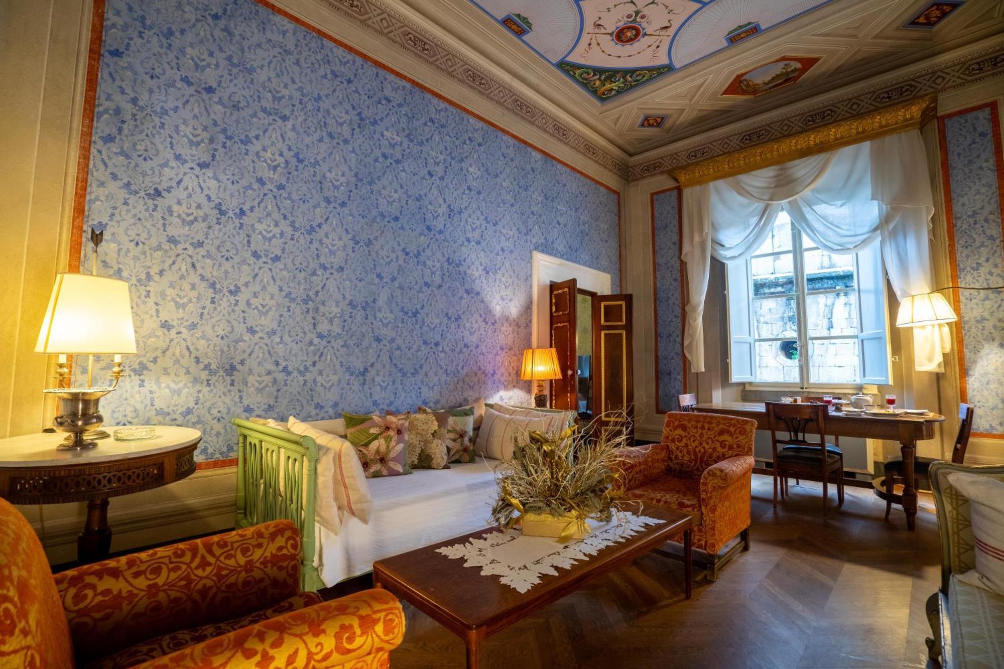 Palazzo Rocchi - Residenza D'Epoca Panzió Lucca Kültér fotó
