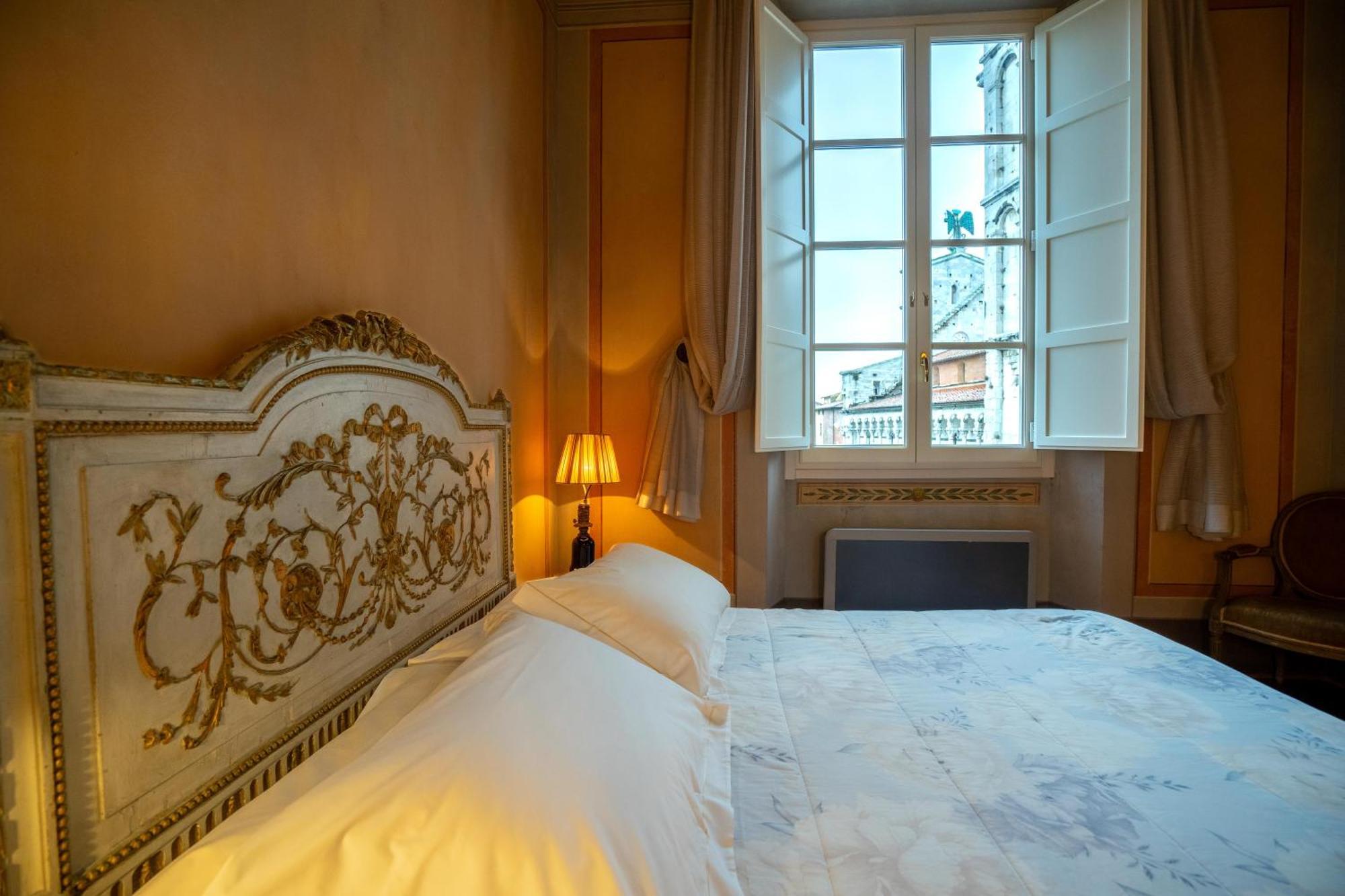 Palazzo Rocchi - Residenza D'Epoca Panzió Lucca Kültér fotó