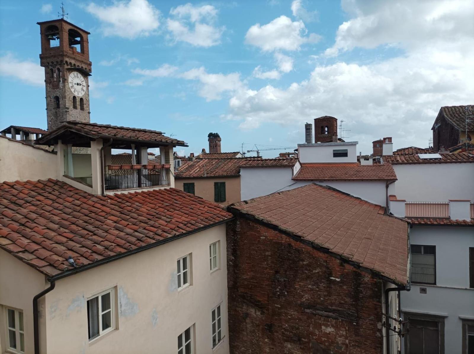 Palazzo Rocchi - Residenza D'Epoca Panzió Lucca Kültér fotó